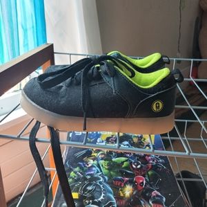 Flash light shoes